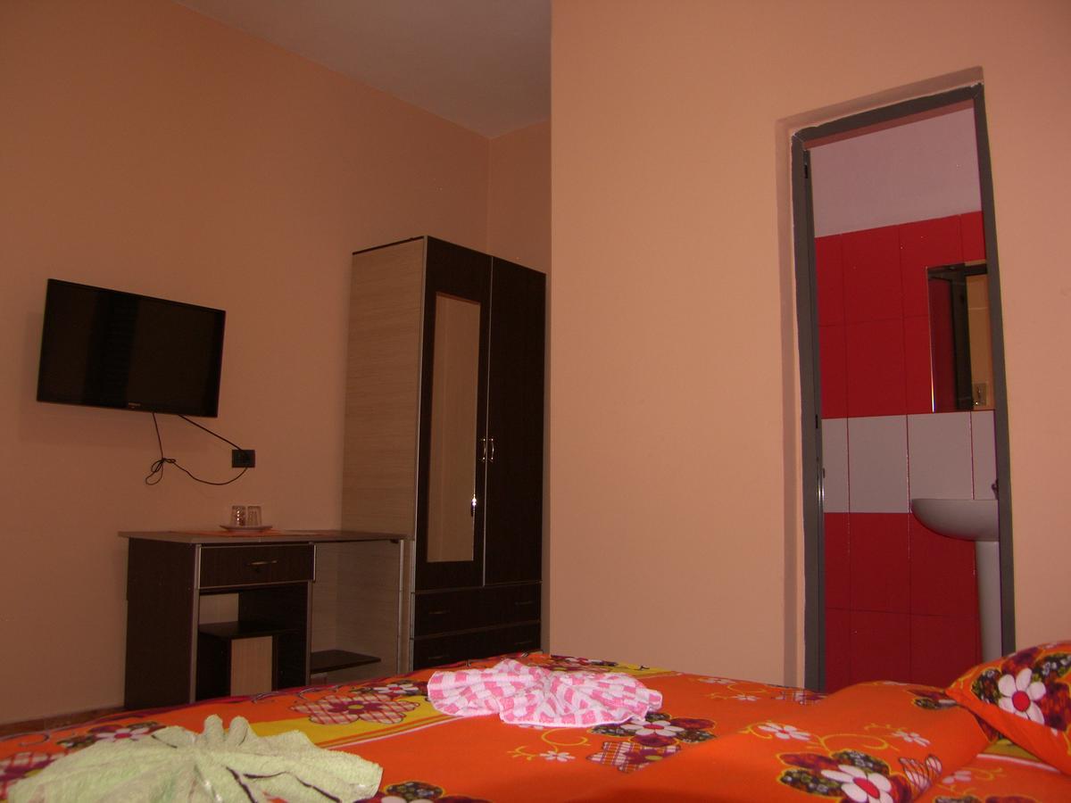 Shkodra Hotel Extérieur photo