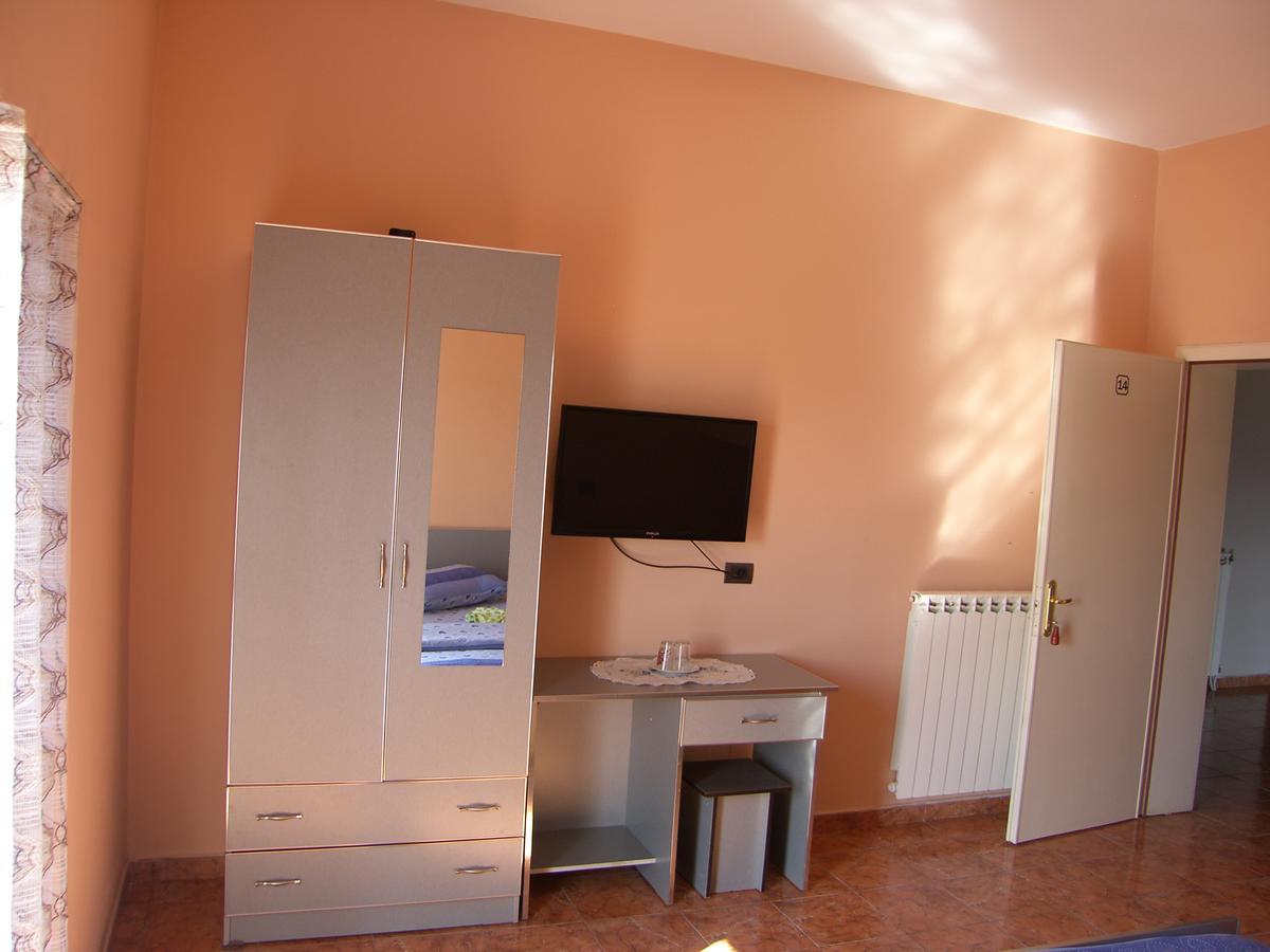 Shkodra Hotel Extérieur photo