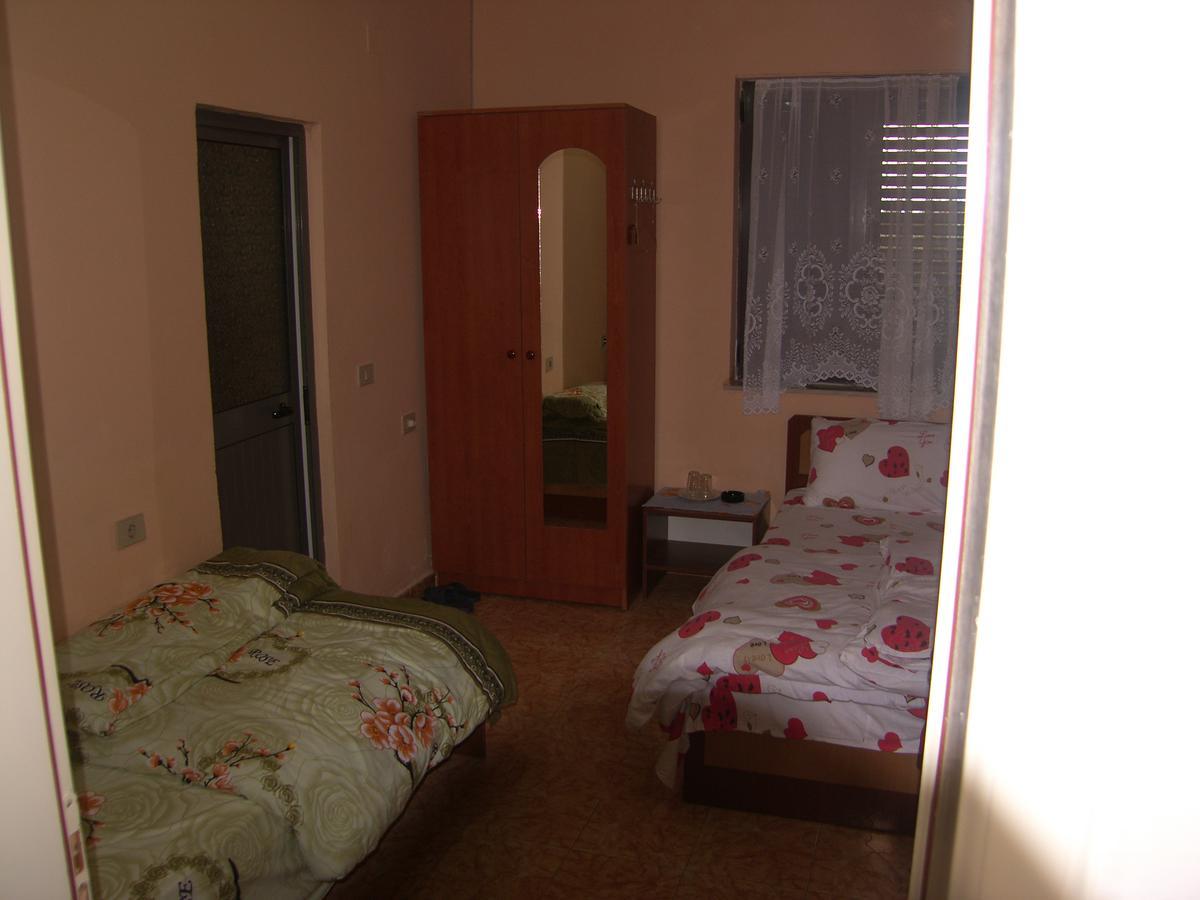 Shkodra Hotel Extérieur photo