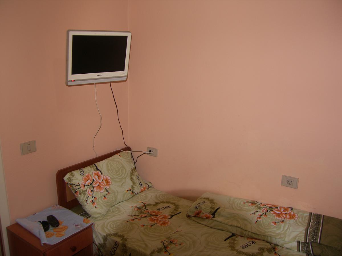 Shkodra Hotel Extérieur photo