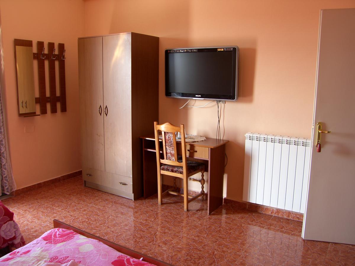 Shkodra Hotel Extérieur photo
