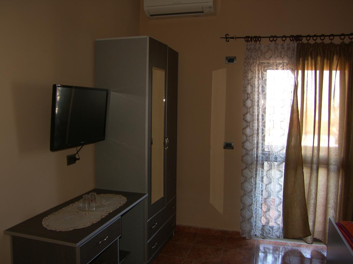 Shkodra Hotel Extérieur photo